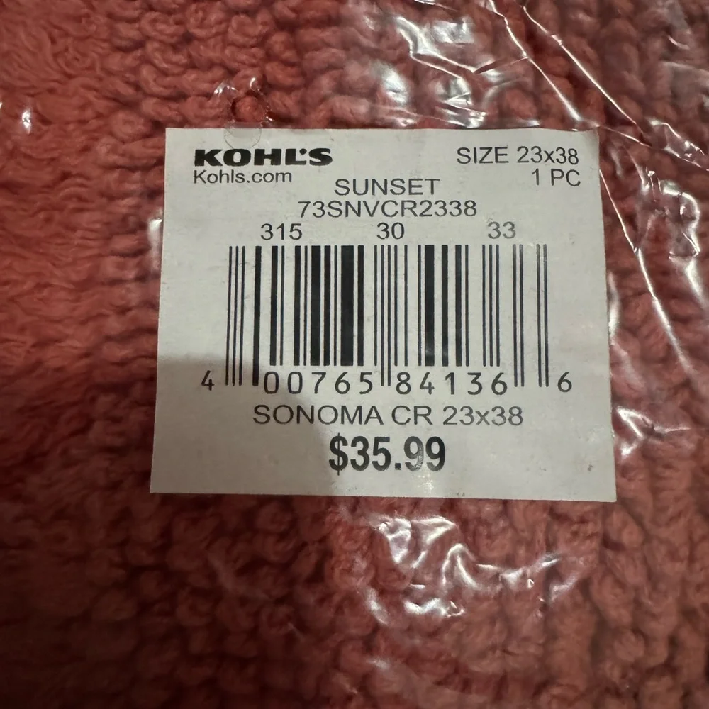 Sonoma bath rug 23x38